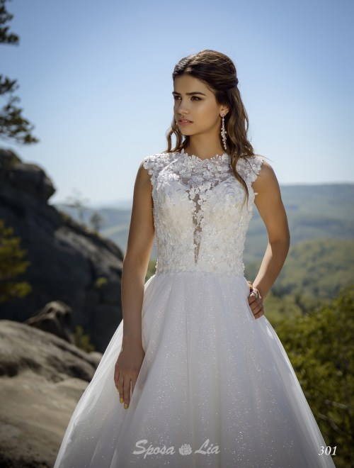 https://www.sposa-lia.com/images/stories/virtuemart/product/301      (2).jpg